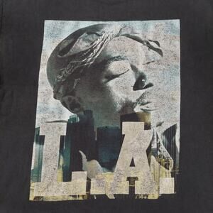 2Pac Shirt Mens Medium LA Tupac Shakur Portrait Short Sleeve Tee